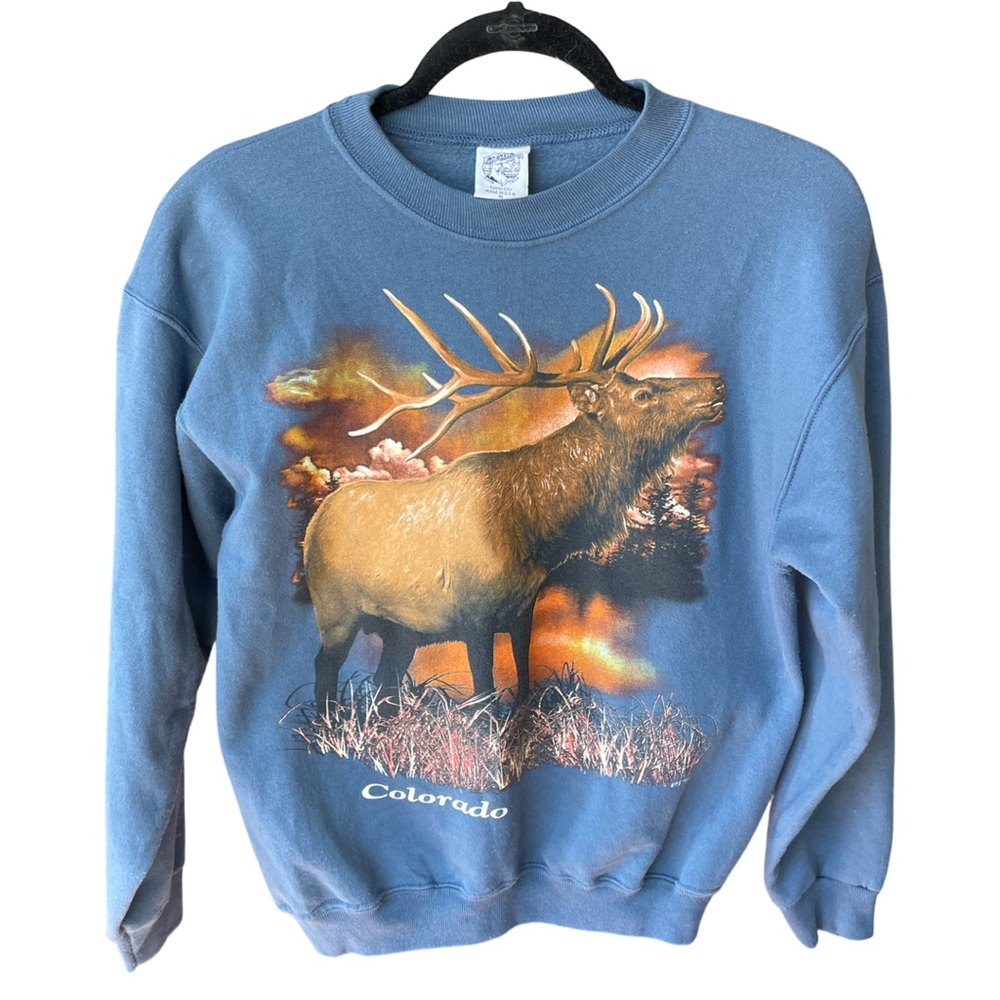 Colorado Moose Medium Sweatshirt.